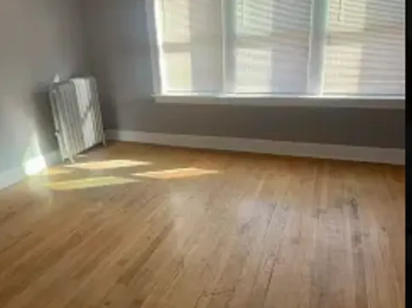 1708 W 81st St #1, Chicago, IL 60620