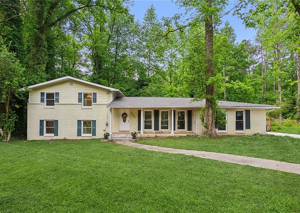 1st image of 3699 Everson Rd