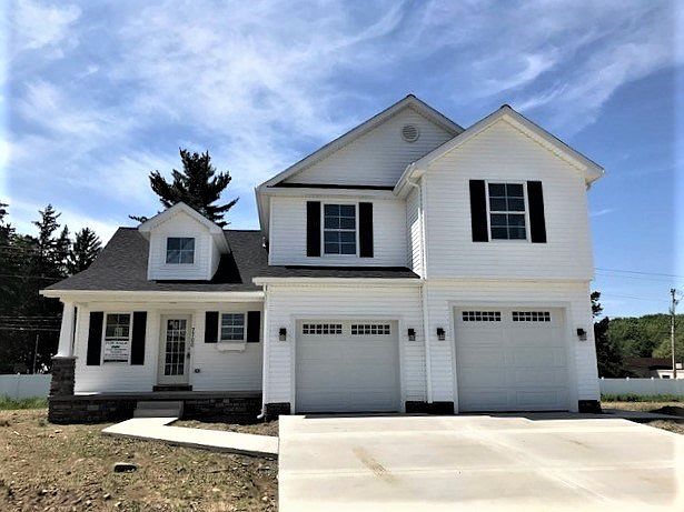 1st image of 7700 Magnolia Bnd #121