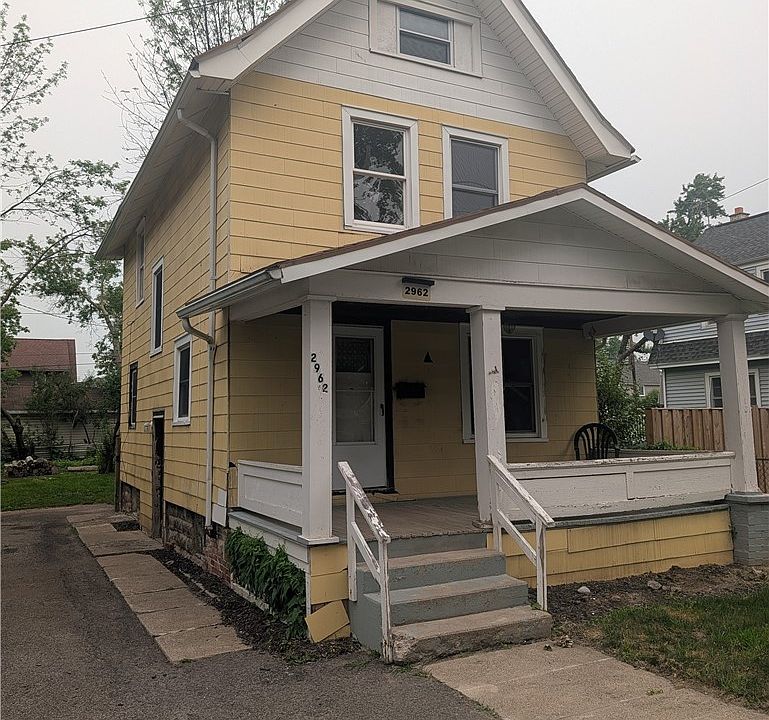 1st image of 2962 McKoon Ave