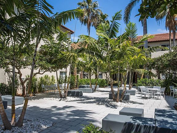 4th image of 20505 E Country Club Dr #325
