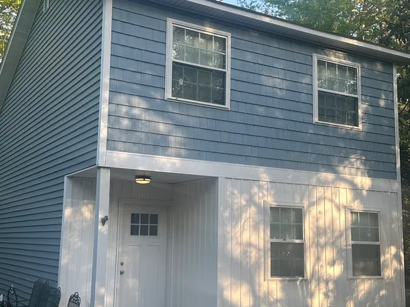 212 Hillsdale Dr, Wilmington, NC 28403