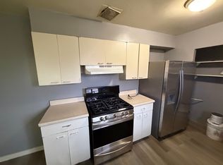 1522 W Shields Ave, Fresno, CA 93705