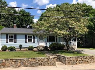 36 Johnson Blvd, Coventry, RI 02816
