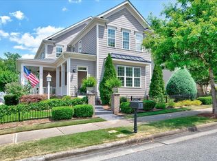 1808 Green Oaks Pkwy, Holly Springs, NC 27540