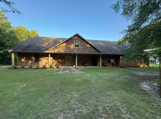 398 Barton Bethel Rd, Nashville, AR 71852