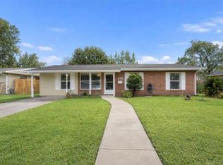233 Douglas Dr, River Ridge, LA 70123