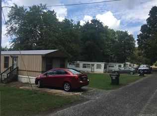 102 Hastings Park Rd, Bessemer City, NC 28016