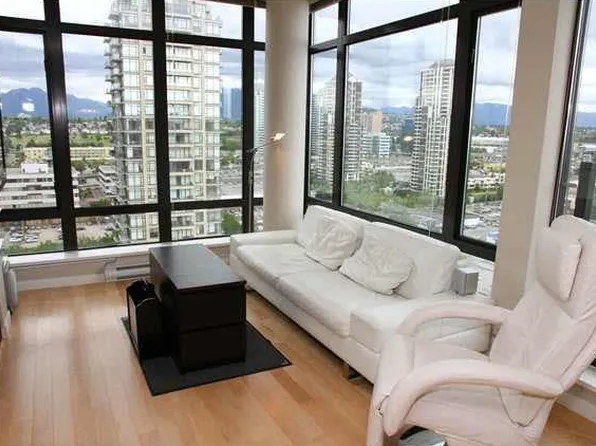 2345 Madison Ave #1906, Burnaby, BC V5C 0B4