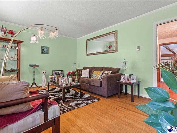 5th image of 314 Hopkins St