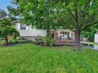 1560 Victoria St, Kingston, ON K7M5H5