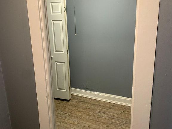 4th image of 2585 Euclid Heights Blvd #A6d4yey2z
