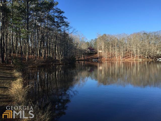 1st image of 574 Lake Dr