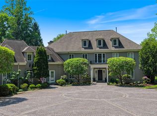33 Ardsley Ave E, Irvington, NY 10533