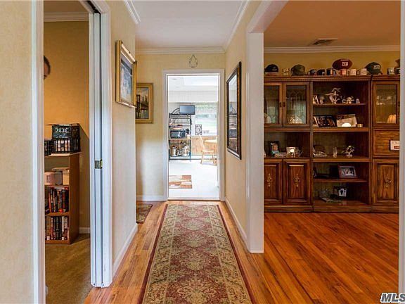3rd image of 71 River Heights Dr
