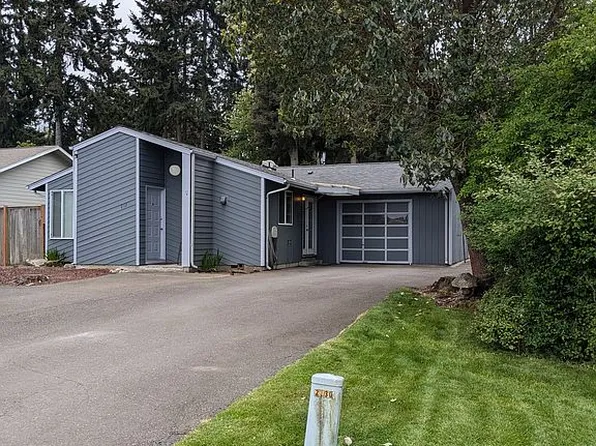 2124 W 16th St, Port Angeles, WA 98363