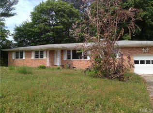 2705 Dove Ln, Raleigh, NC 27604