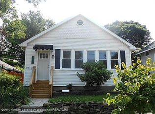 1813 Bradley Ave, Lansing, MI 48910