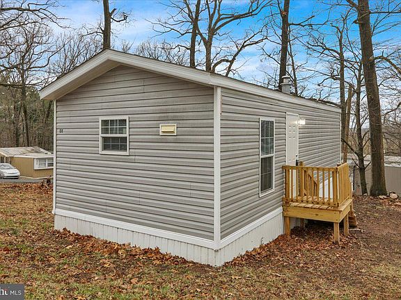 3rd image of 88 Upper Loop Rd