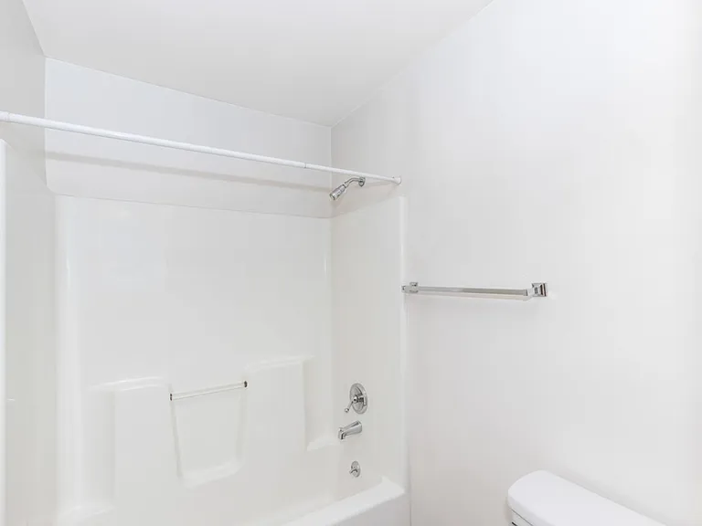 1117 11th Ave #2 — Photo 16
