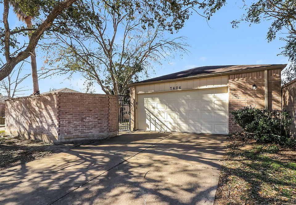 1st image of 7406 San Simeon Dr
