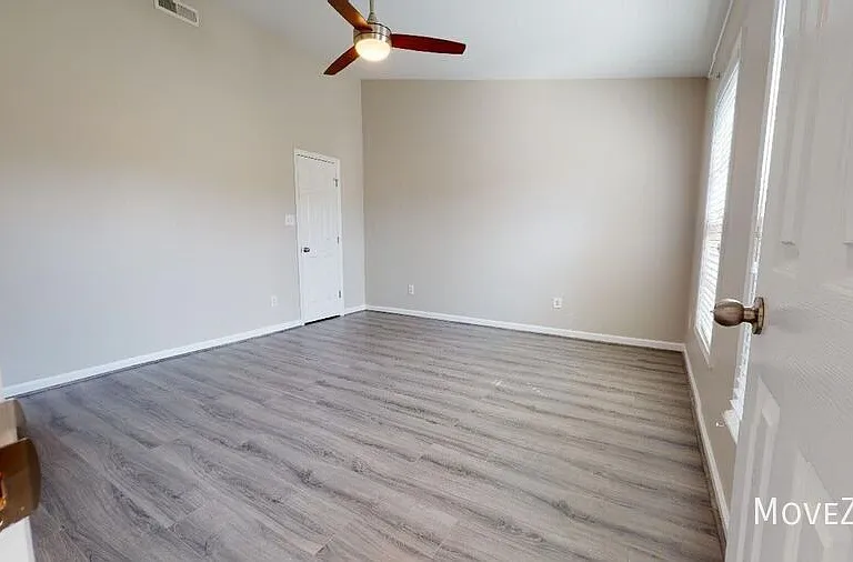 2121 Piney Brook Rd #104 — Photo 30