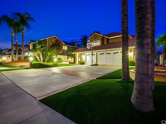 3rd image of 2952 Olympic View Dr