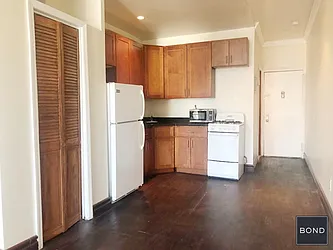 Rented by Bond New York