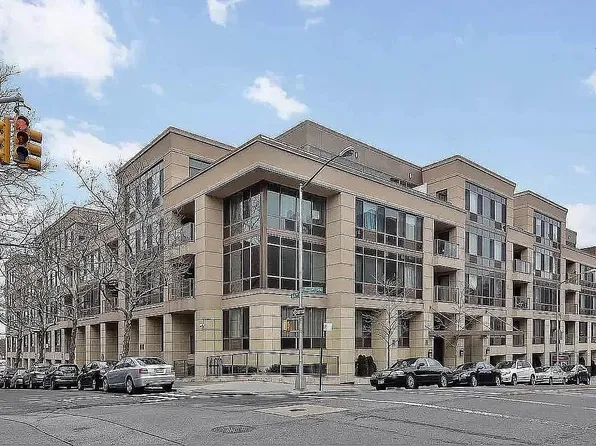 64-05 Yellowstone Blvd #304S, Flushing, NY 11375