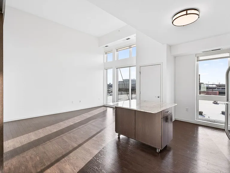 The Flats at West End — Photo 113