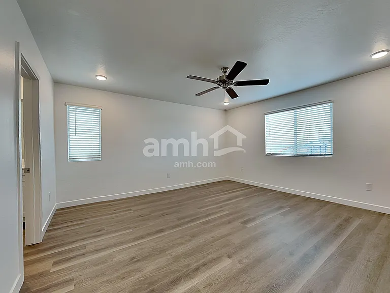9717 W Tamarisk Ave — Photo 9