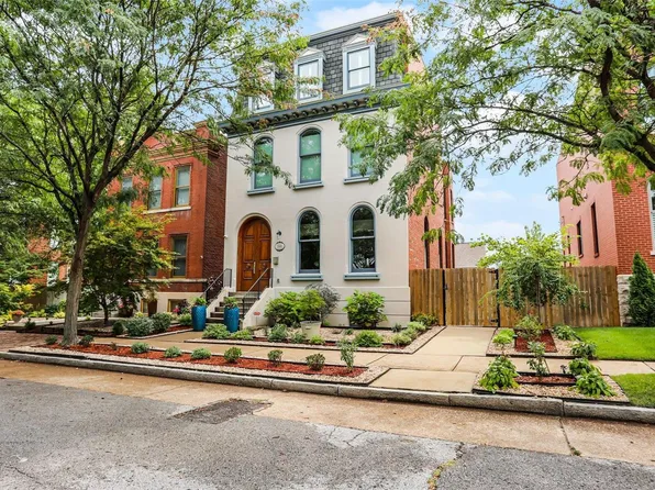 1100 Dolman St, Saint Louis, MO 63104