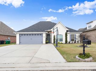 6093 Waterford Ln, Sorrento, LA 70778