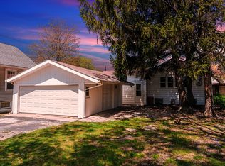 2330 121st St, Blue Island, IL 60406