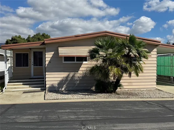 12680 4th St Spc 32, Yucaipa, CA 92399