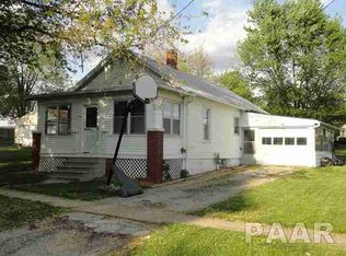 606 N Monroe St, Roanoke, IL