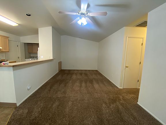 4th image of 2124 NE Linnea Dr