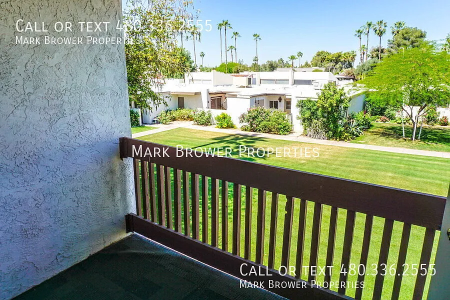 Building Photo - 3131 S Fairfield Dr