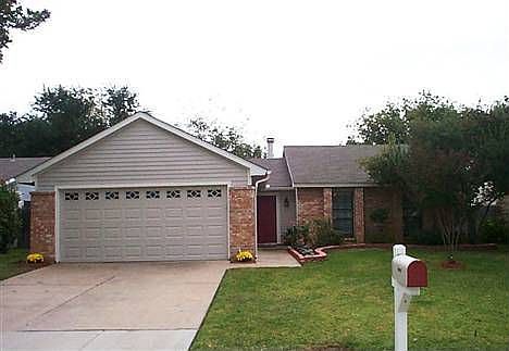 3rd image of 6820 Sunnybank Dr