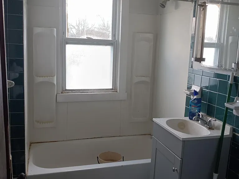 227 Garfield Ave #2 — Photo 22