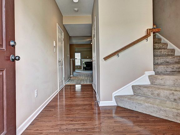 2nd image of 107 Alanna Ct