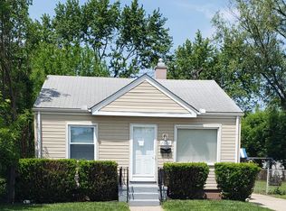 7607 Meadow Ave, Warren, MI 48091