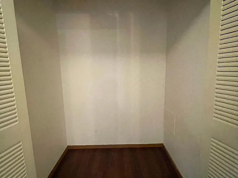 Southside Apartments — Photo 16