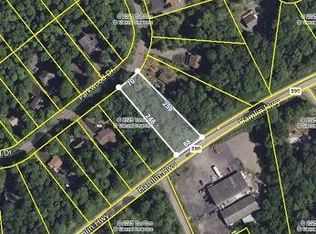 75 Parkwood Dr, Hamlin, PA 18427