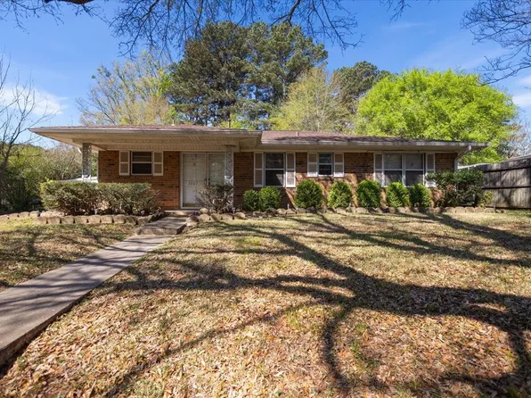 3607 Five Notch Rd, Marshall, TX 75672