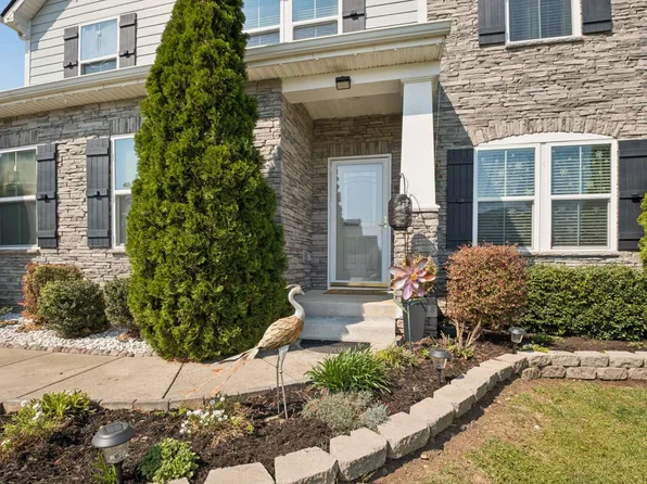 2742 Candlewick Ct, Murfreesboro, TN 37127