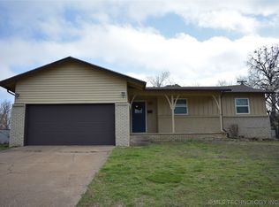 265 Dogwood Dr, Tahlequah, OK 74464