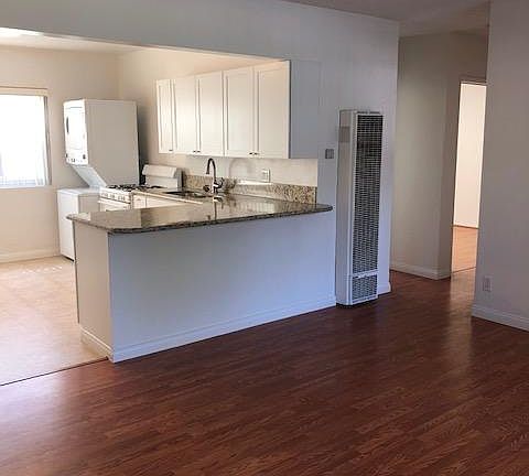3rd image of 46 Clubhouse Ave #1