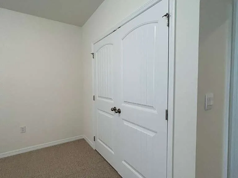 16453 Point Rock Dr — Photo 29