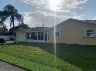 596 95th Ave N, Naples, FL 34108